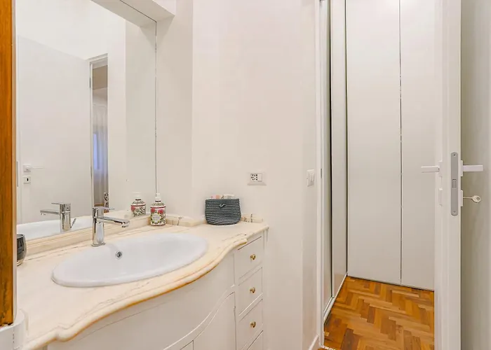 Piazza Navona, Romantic Historic - Piano2roma Apartament