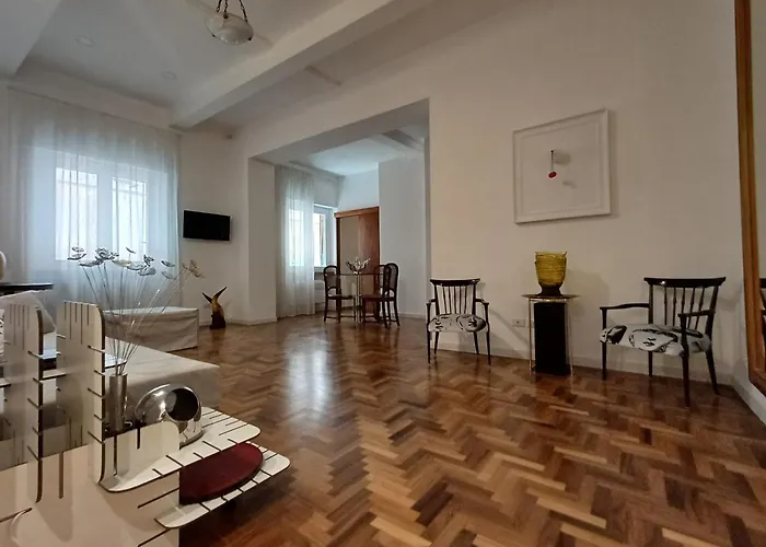 Piazza Navona, Romantic Historic - Piano2roma Apartament *